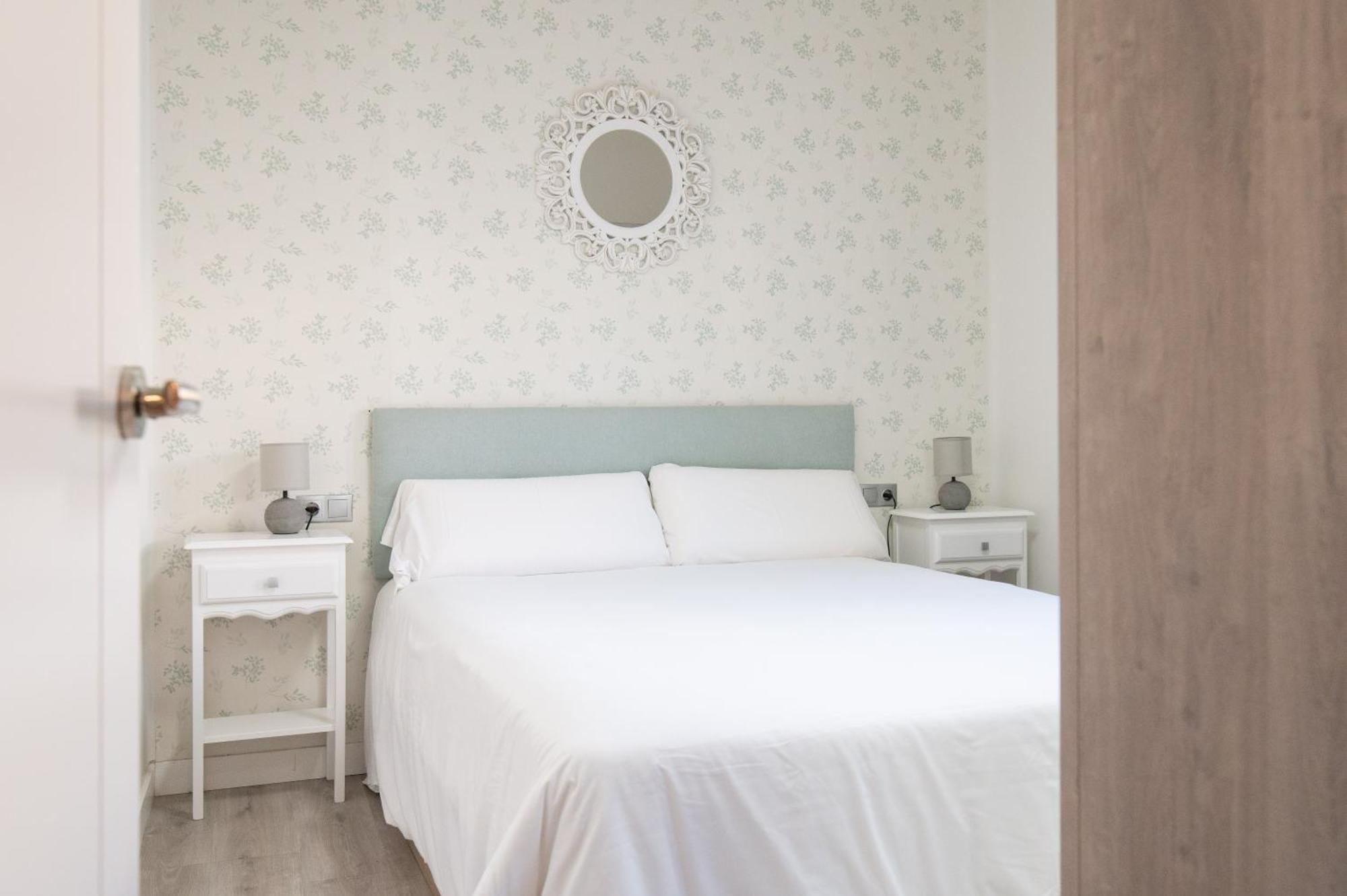 Apartamento Triana Habitame Inmobiliaria Sevilla Dış mekan fotoğraf