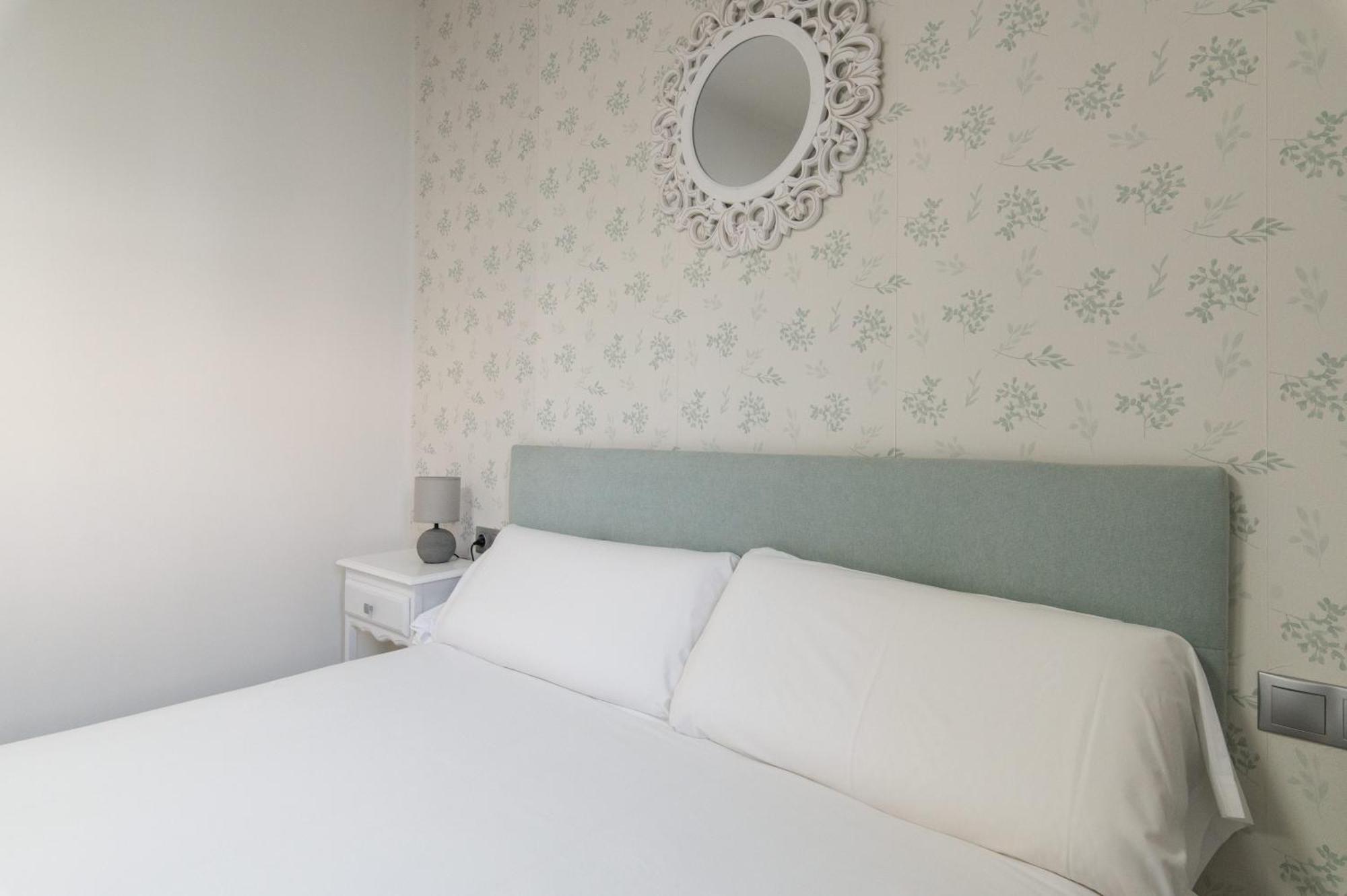 Apartamento Triana Habitame Inmobiliaria Sevilla Dış mekan fotoğraf